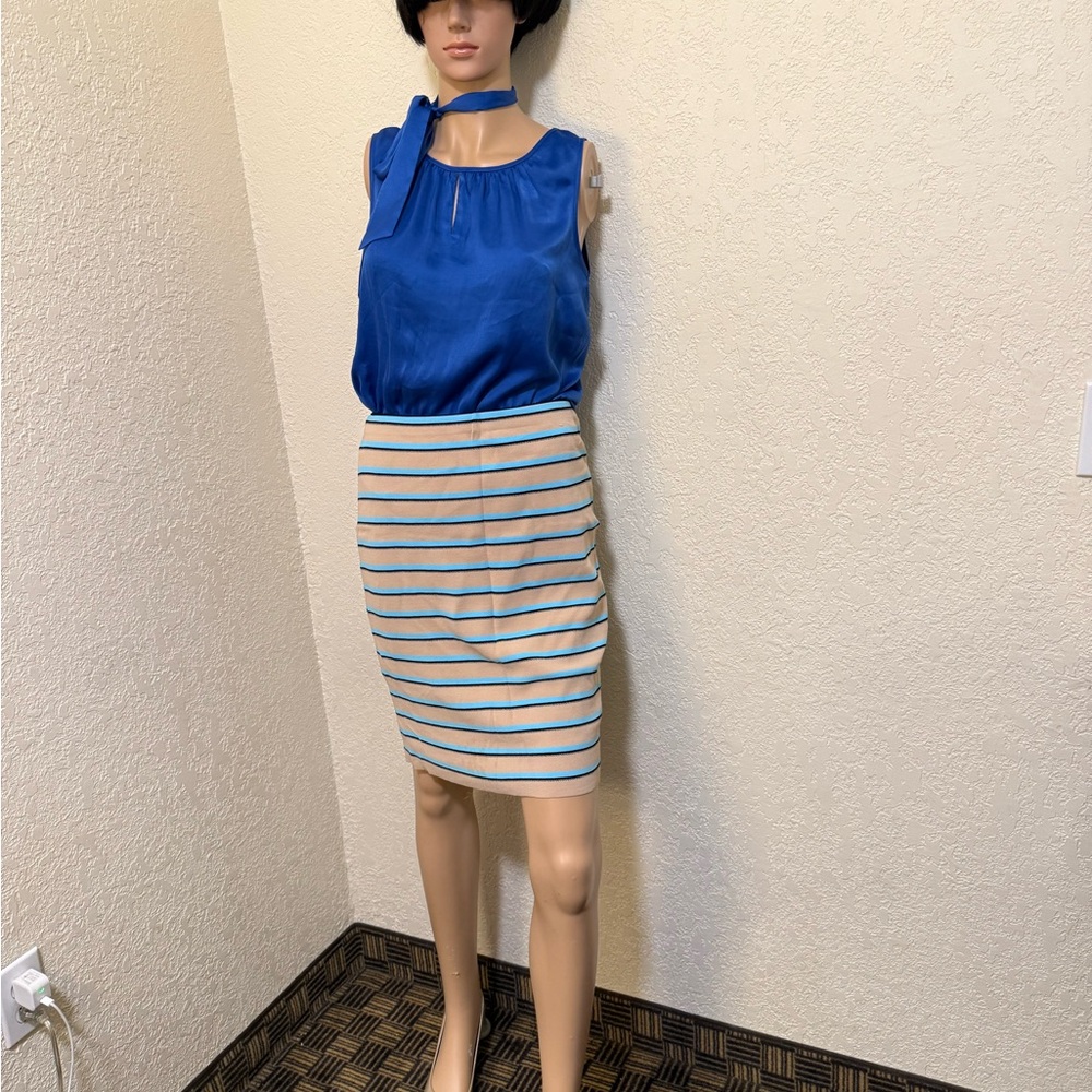 Marc Cain Cream and Gray Pencil Skirt Knee-Length Casual